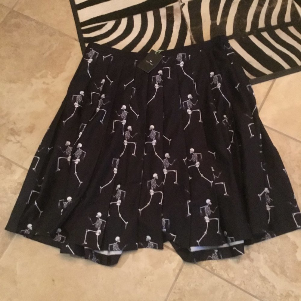 Lazy Oaf skirt size 22 UK New